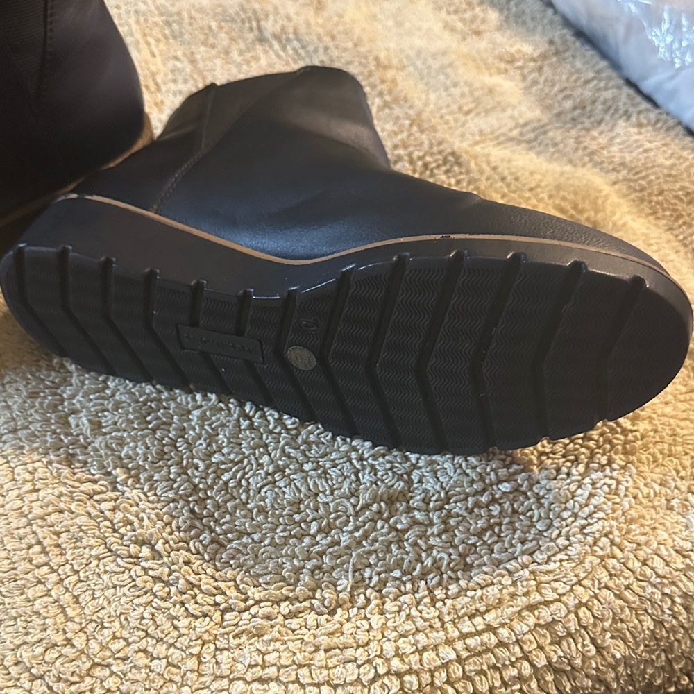 ST JOHNS BAY Black Ankle Boots - Picture 6 of 10